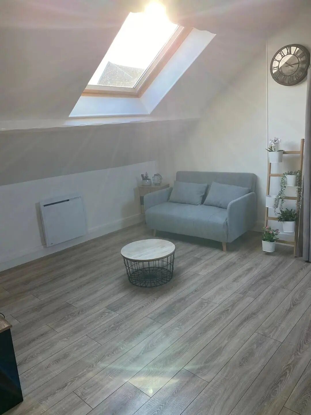 Appartement à louer, 19m², Saint-Quentin