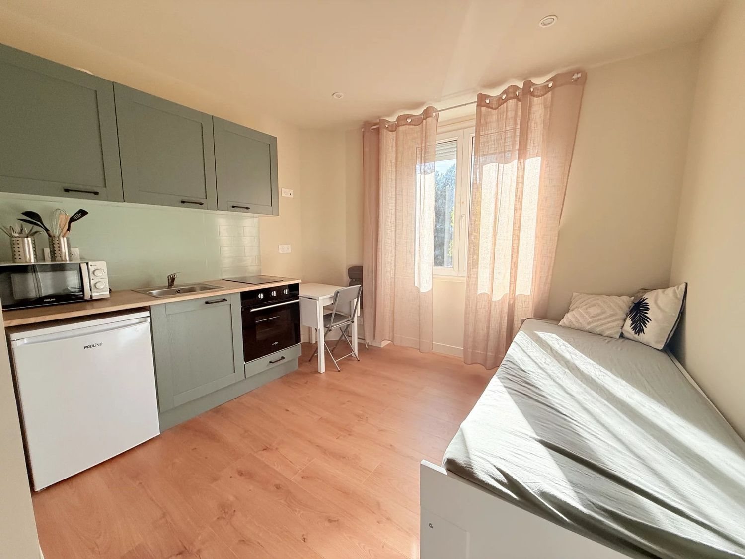 Appartement à louer, 14m², Saint-Quentin