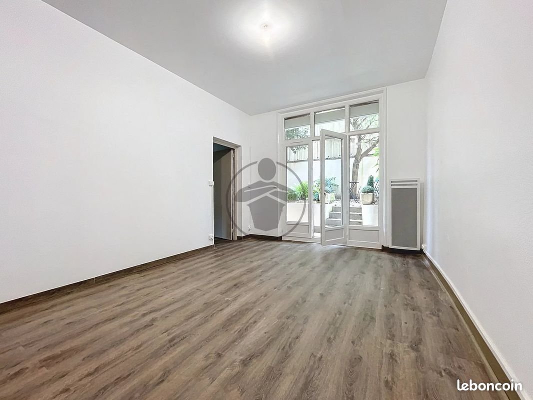 Appartement à louer, 35m², Saint-Quentin