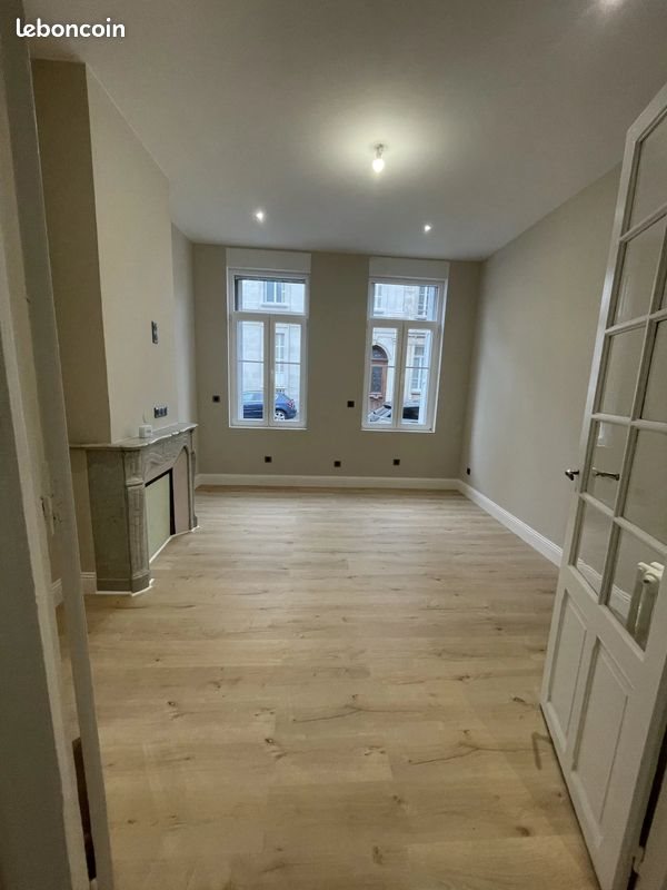Maison à louer, 160m², Saint-Quentin
