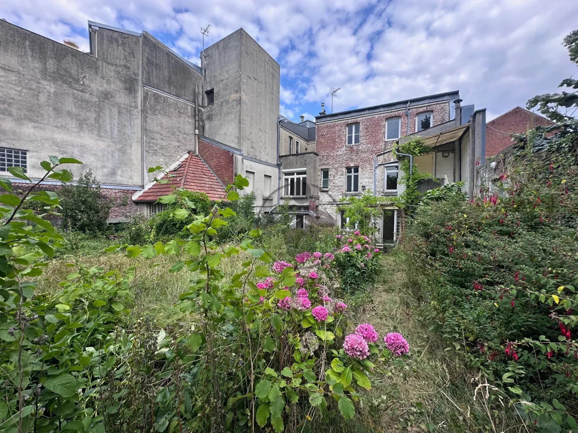 Maison à vendre, 435m², Saint-Quentin