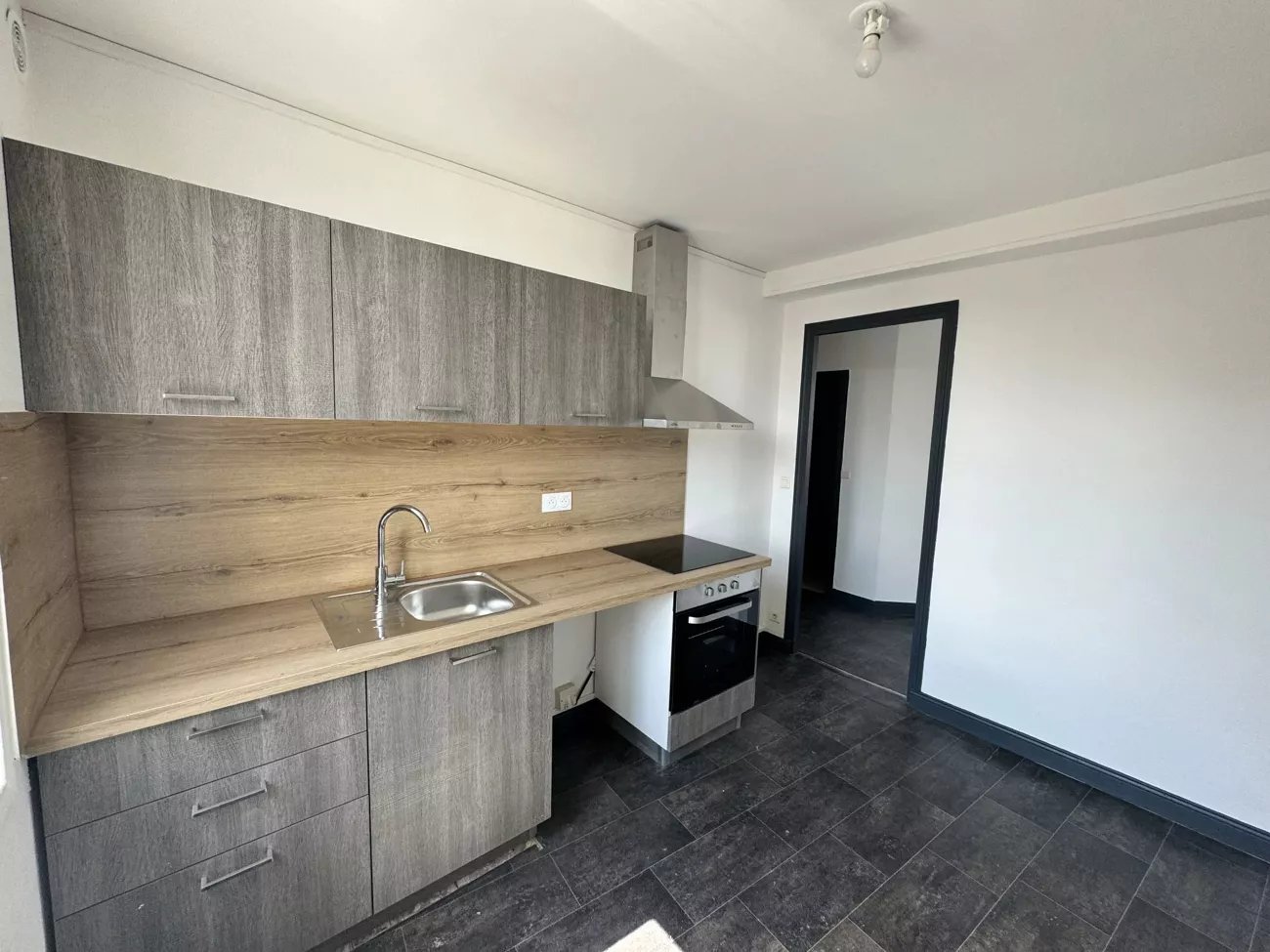 Appartement à louer, NaNm², Saint-Quentin
