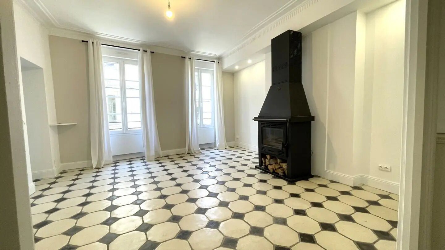 Appartement à louer, 133m², Château-Thierry