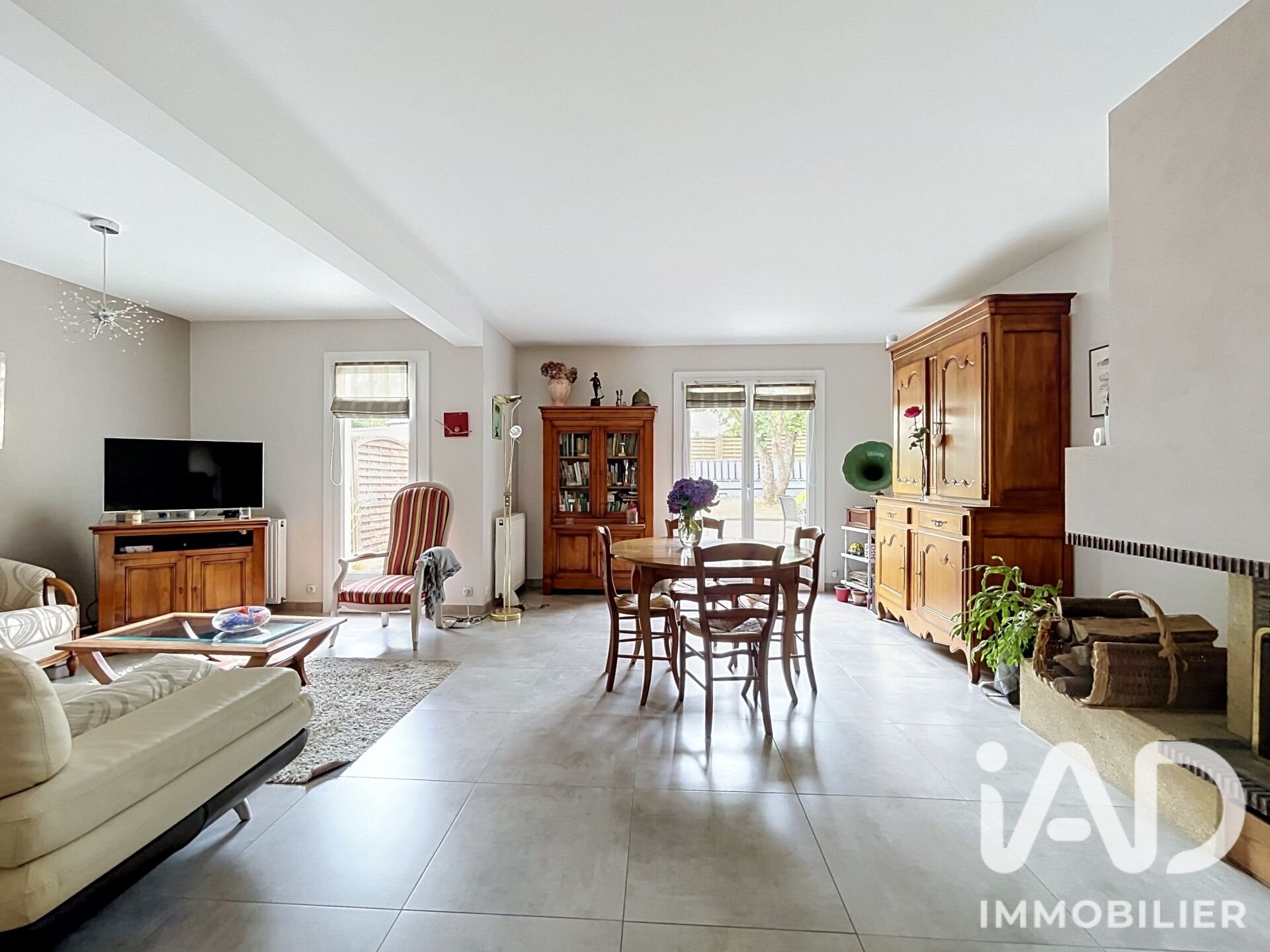 Maison à vendre, 114m², Saint-Léger-les-Vignes