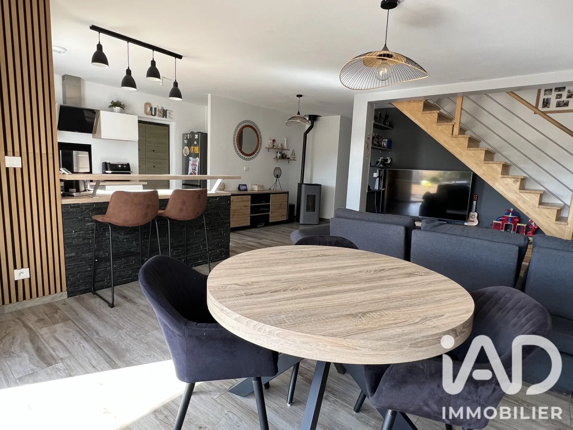 Maison à vendre, 114m², Saint-Léger-les-Vignes
