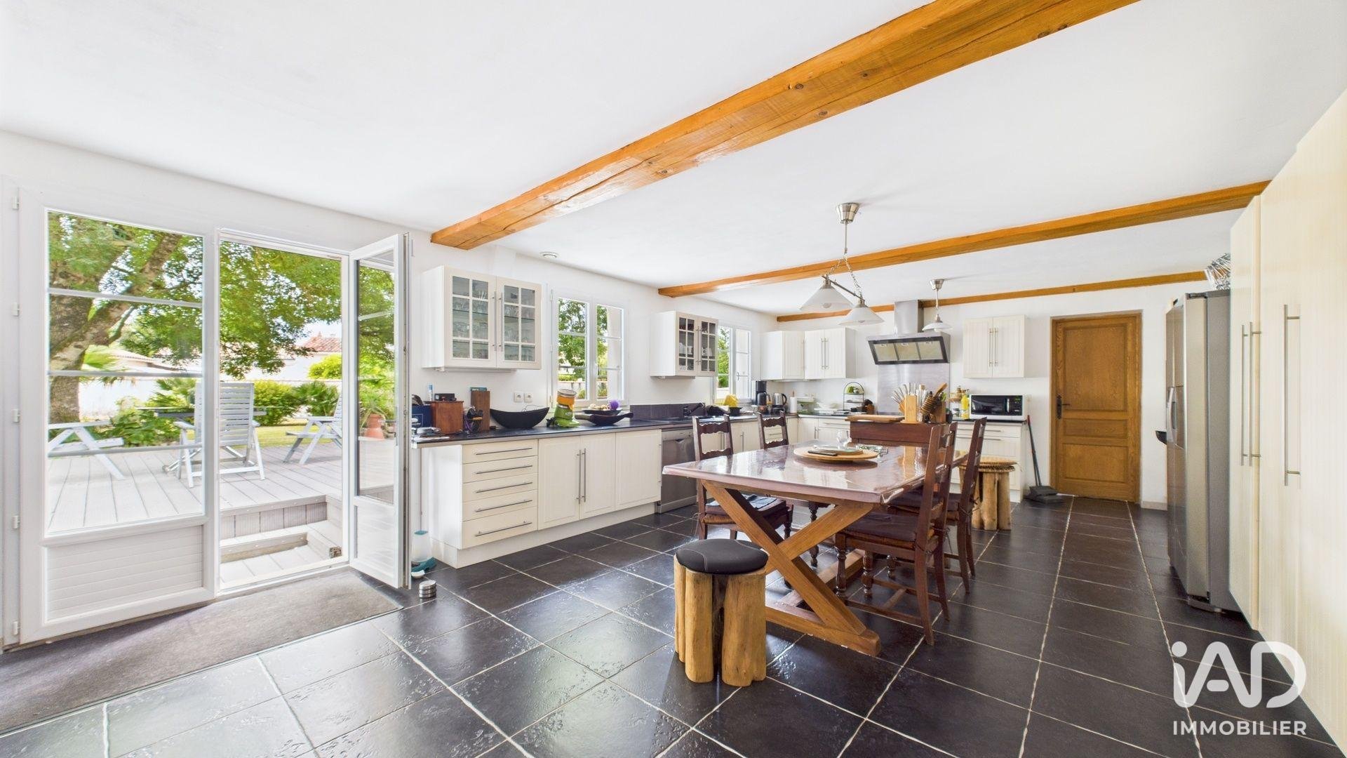 Maison à vendre, 284m², Vouhé