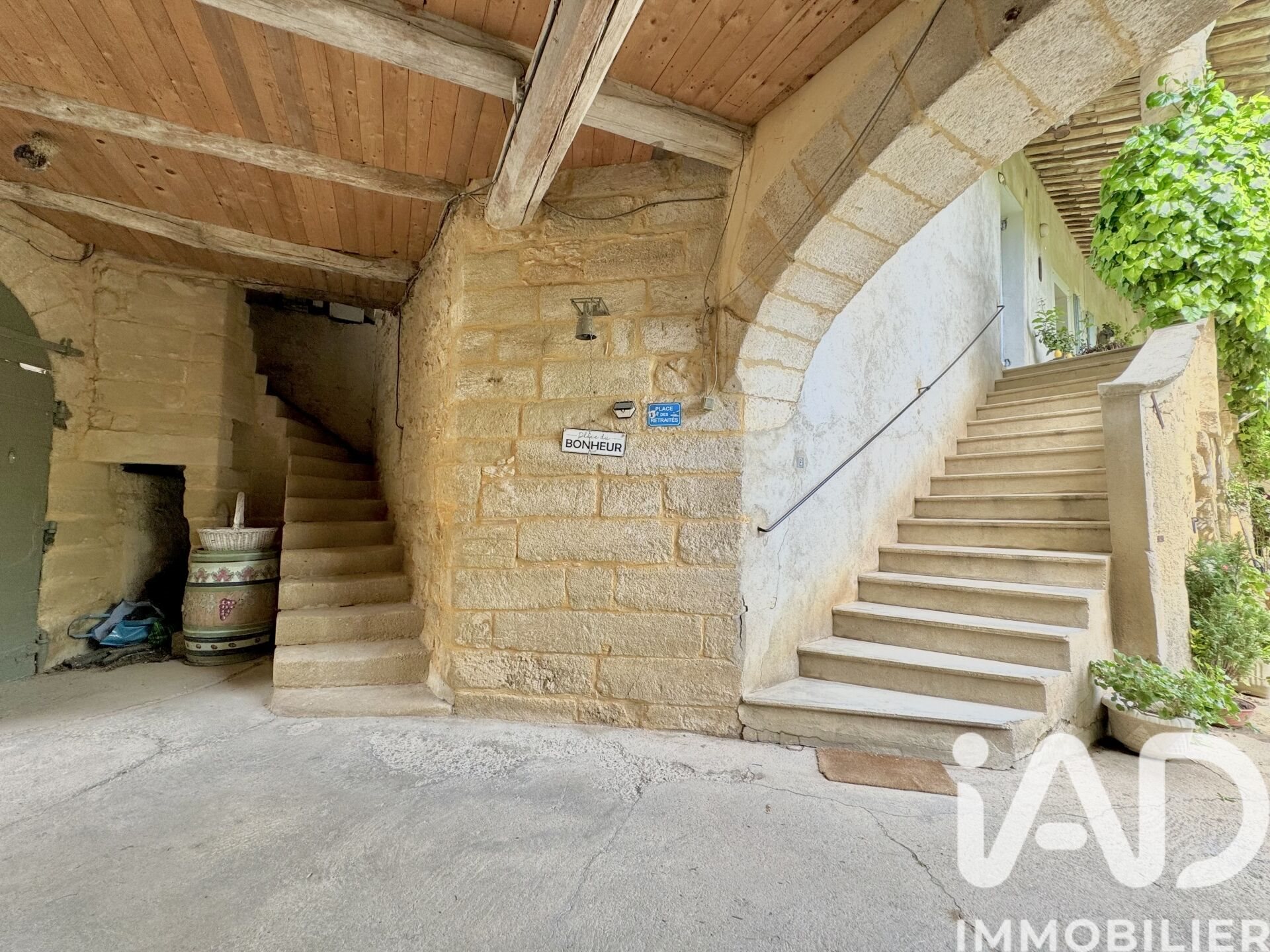 Maison à vendre, 691m², Saint-Laurent-la-Vernède