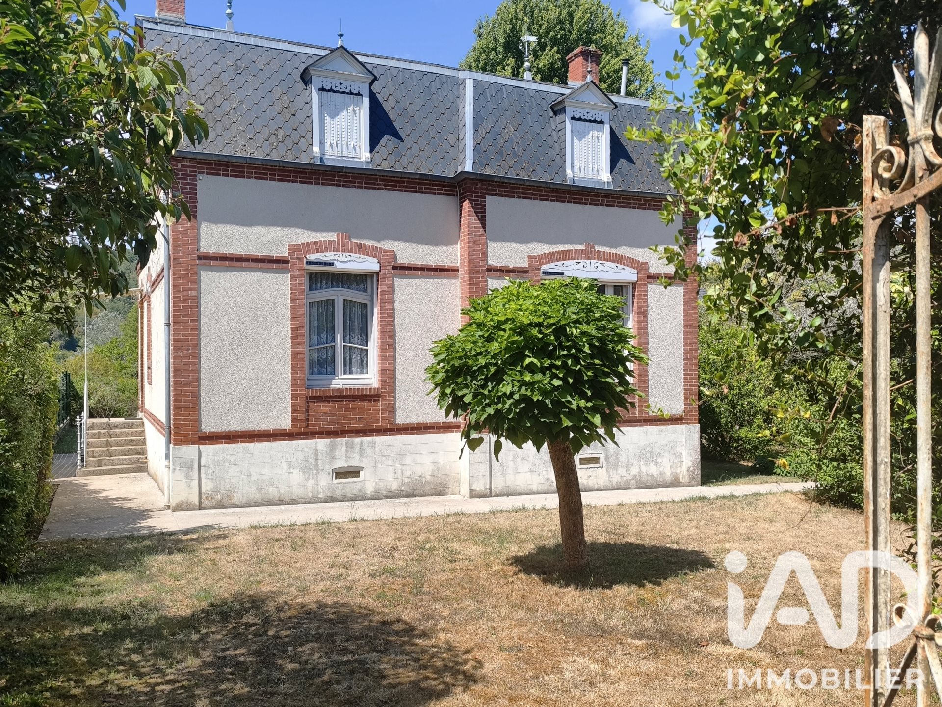 Maison à vendre, 120m², Montreuillon