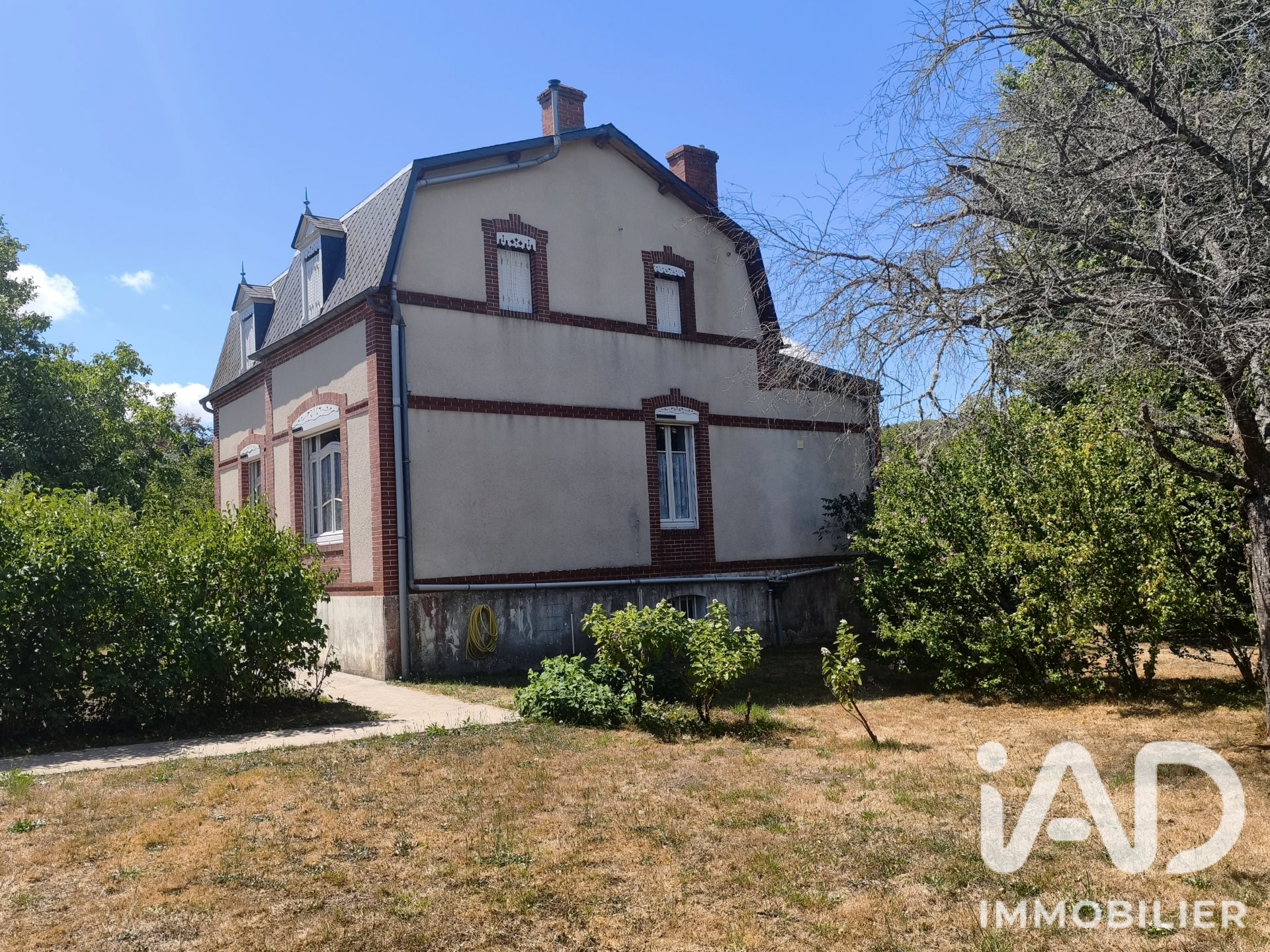 Maison à vendre, 120m², Montreuillon
