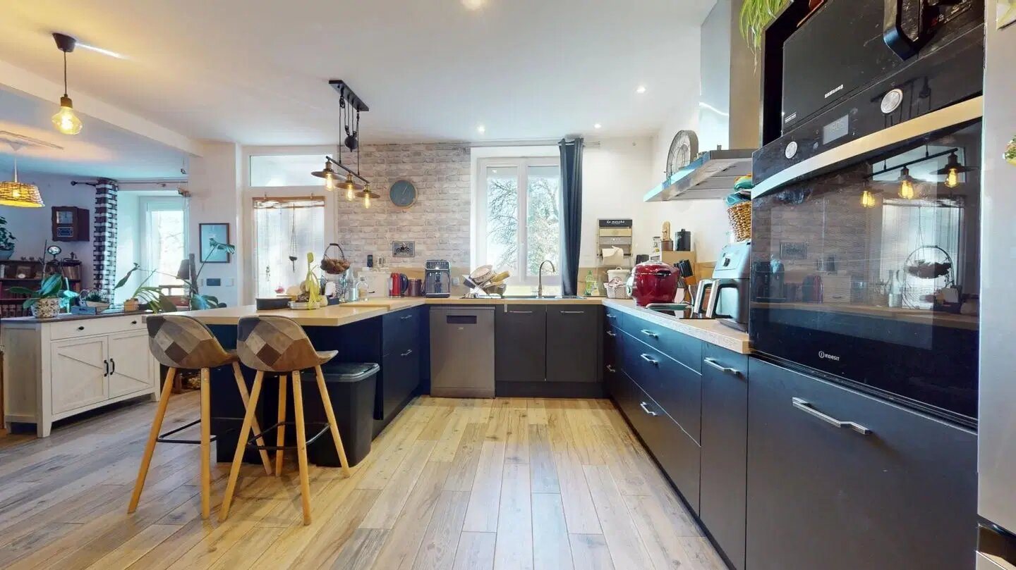 Maison à vendre, 97m², Leuhan