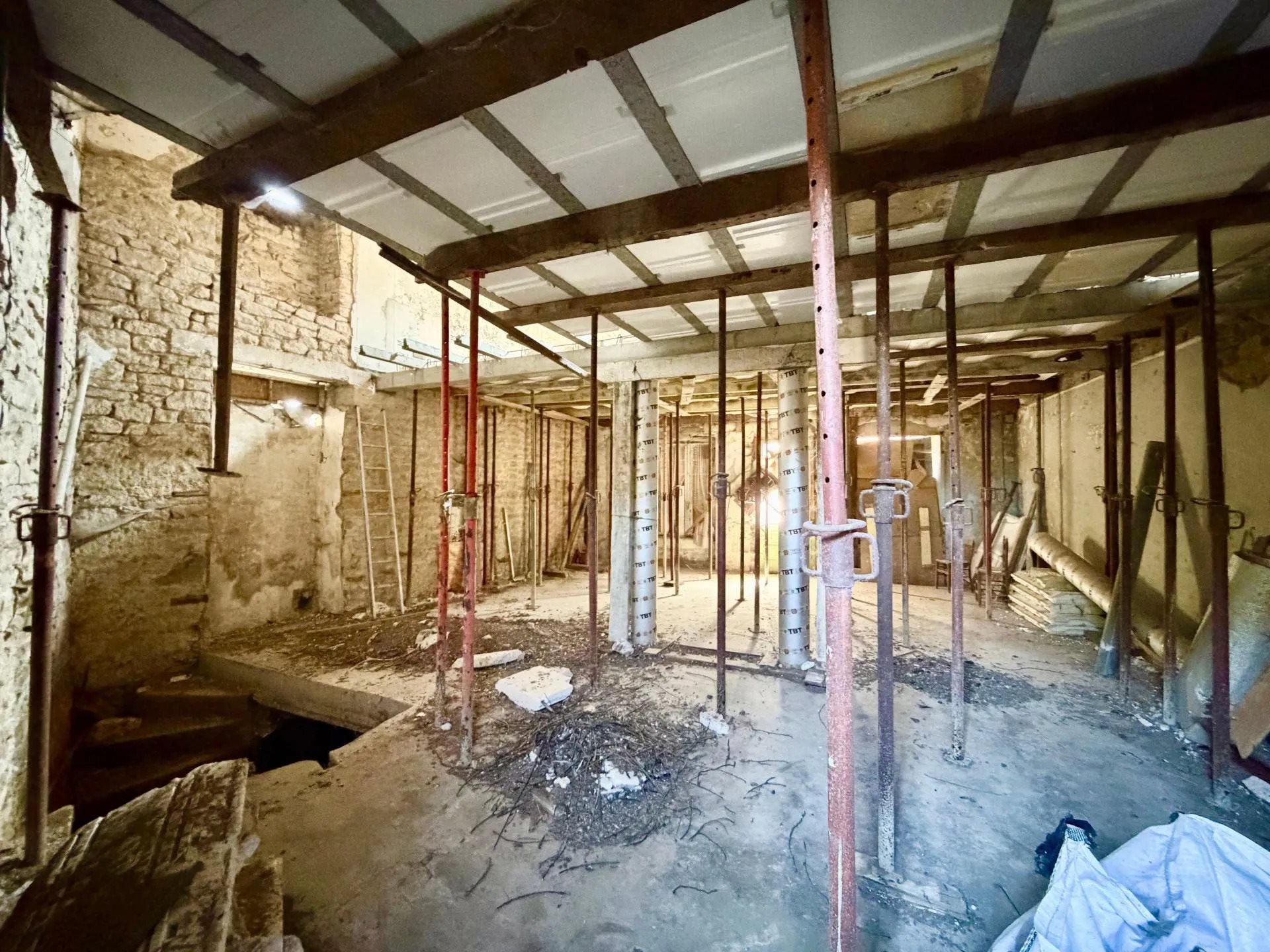 Maison à vendre, 195m², Leuhan