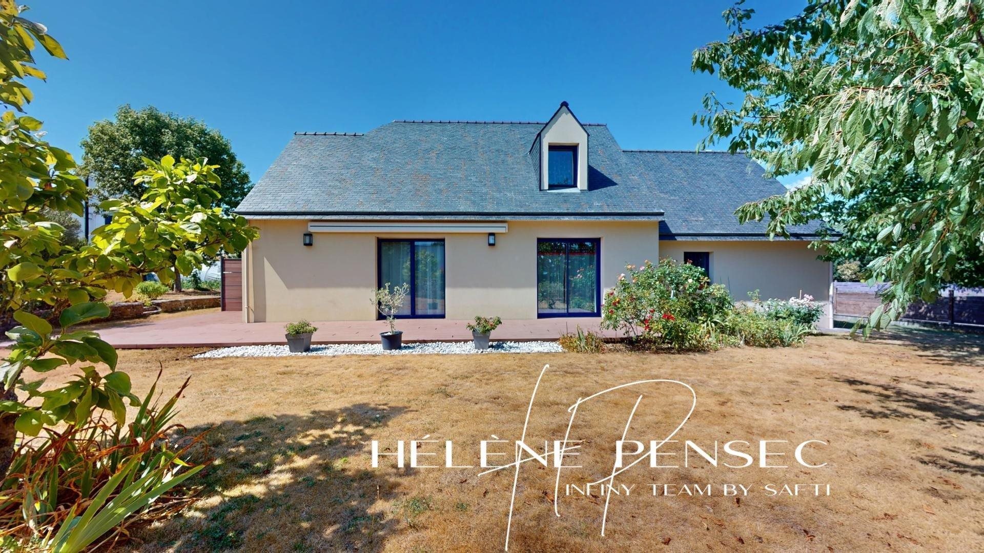 Maison à vendre, 161m², Clohars-Carnoët
