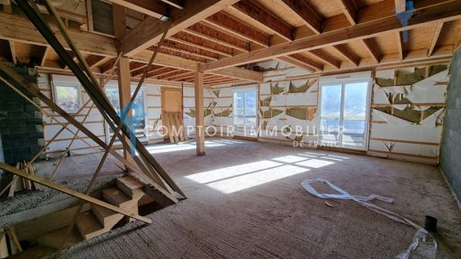 Maison 5 pièces 116 m² · à Saint-Cirgues-en-Montagne · 116 m² · 139 100 €