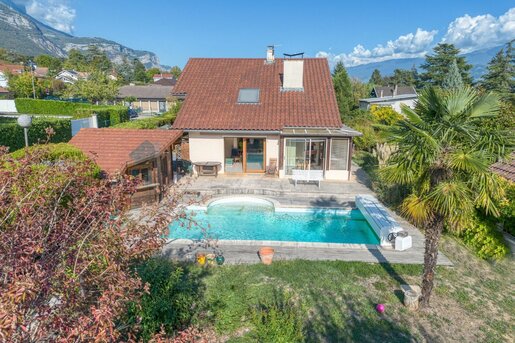 Maison 7 pièces 136 m² · à Saint-Ismier · 136 m² · 695 000 €