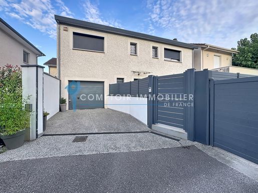 Maison 5 pièces 140 m² · à Fontaine · 140 m² · 425 000 €