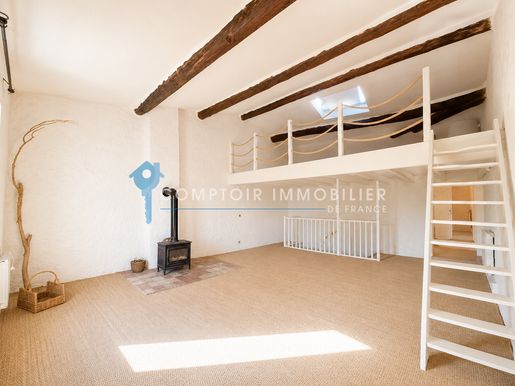 Maison 7 pièces 187 m² · à Alleins · 187 m² · 330 000 €