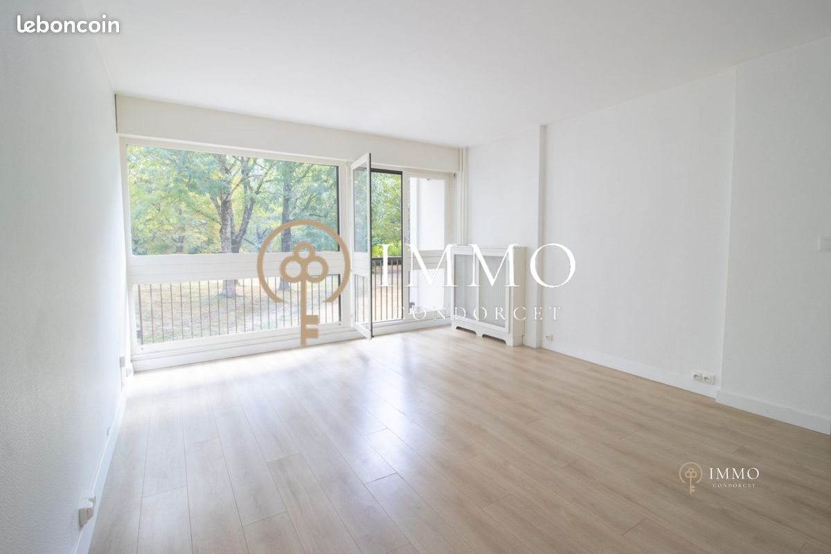 Appartement à louer, 70m², L'Haÿ-les-Roses