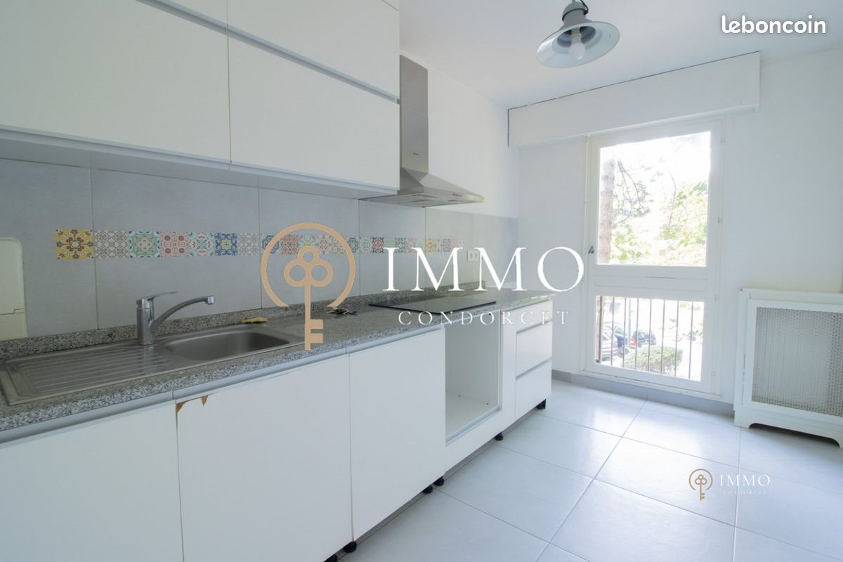 Appartement à louer, 70m², L'Haÿ-les-Roses