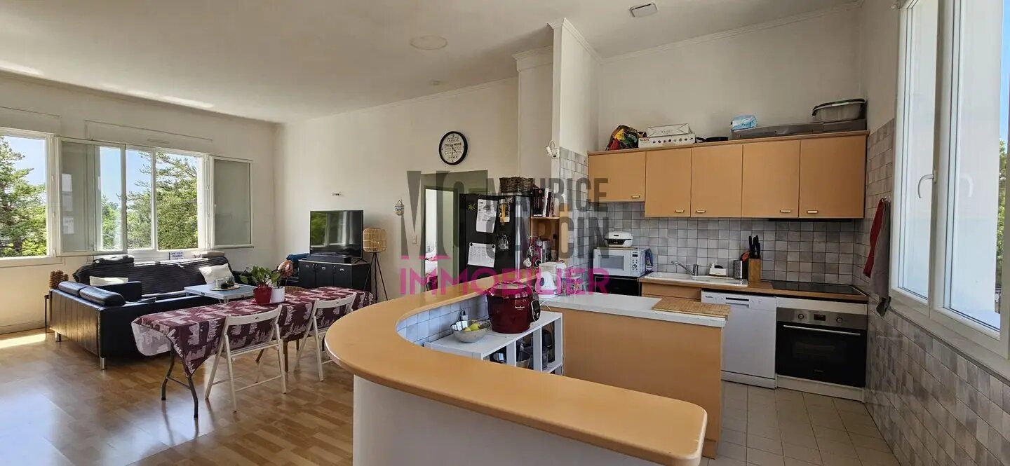 Appartement à vendre, 88m², L'Isle-sur-la-Sorgue