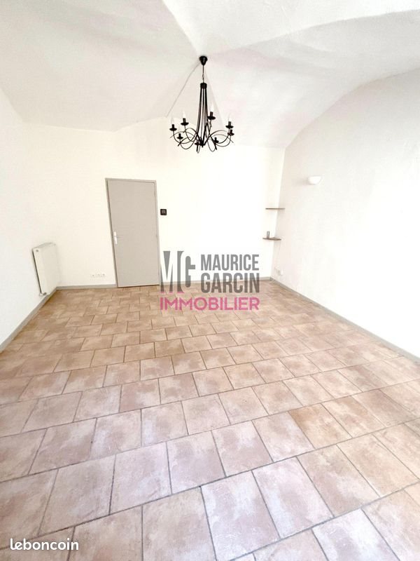 Appartement à louer, 36m², Orange