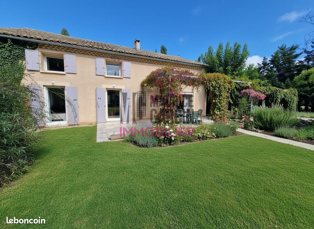Maison à vendre, 187m², Lagnes