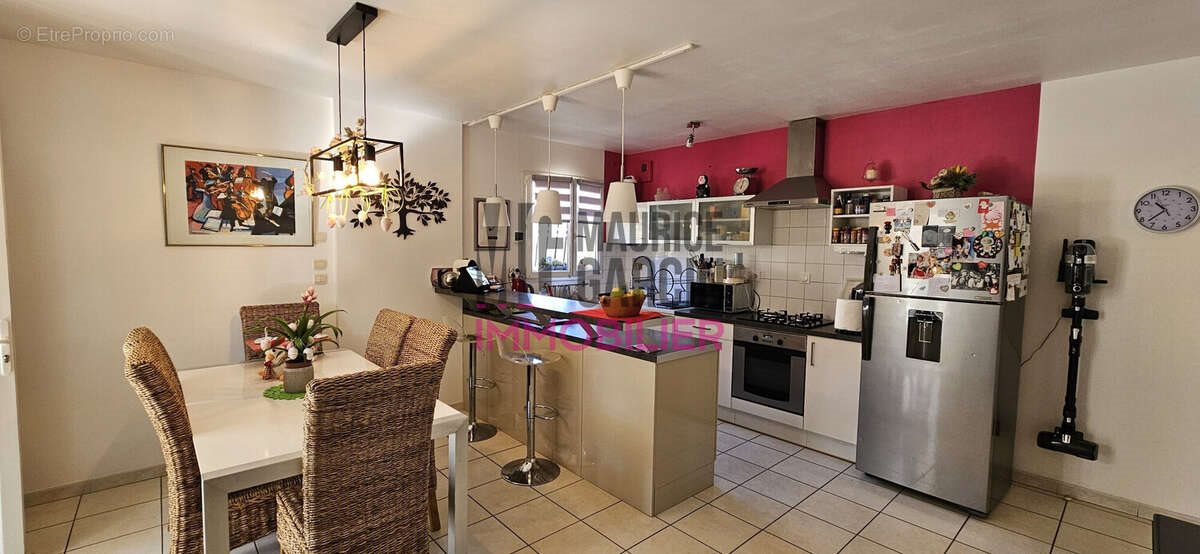 Appartement à vendre, 57m², L'Isle-sur-la-Sorgue