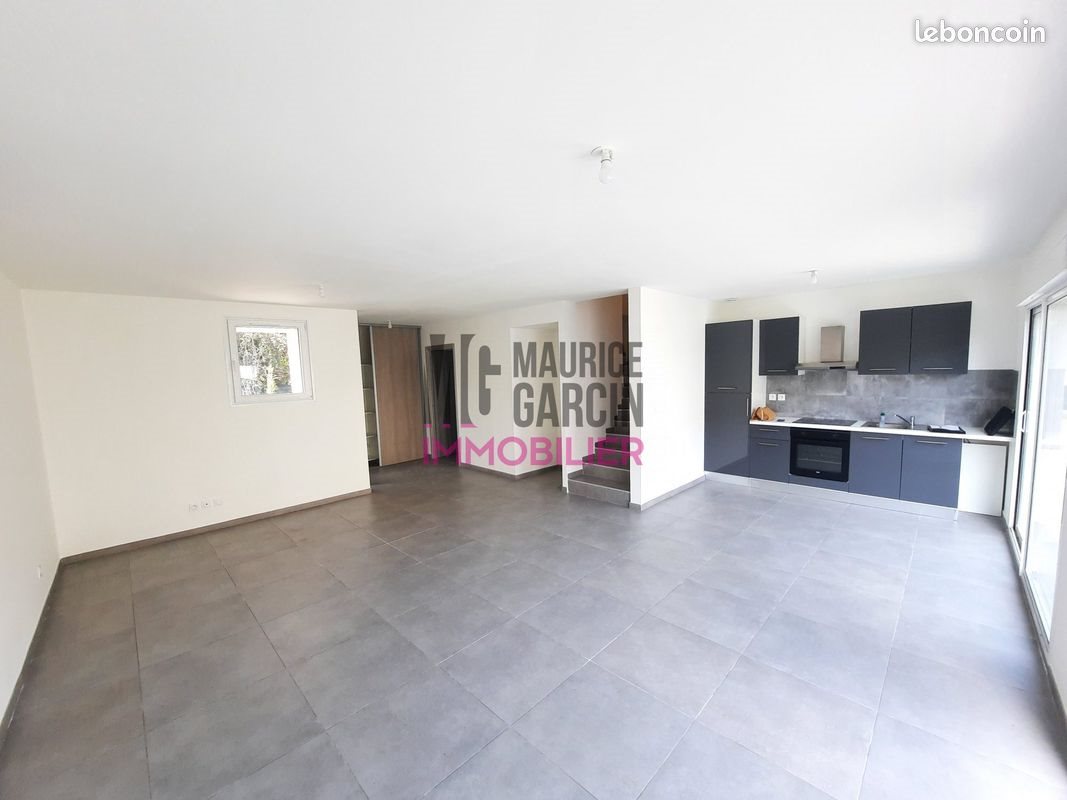 Maison à louer, 98m², Carpentras