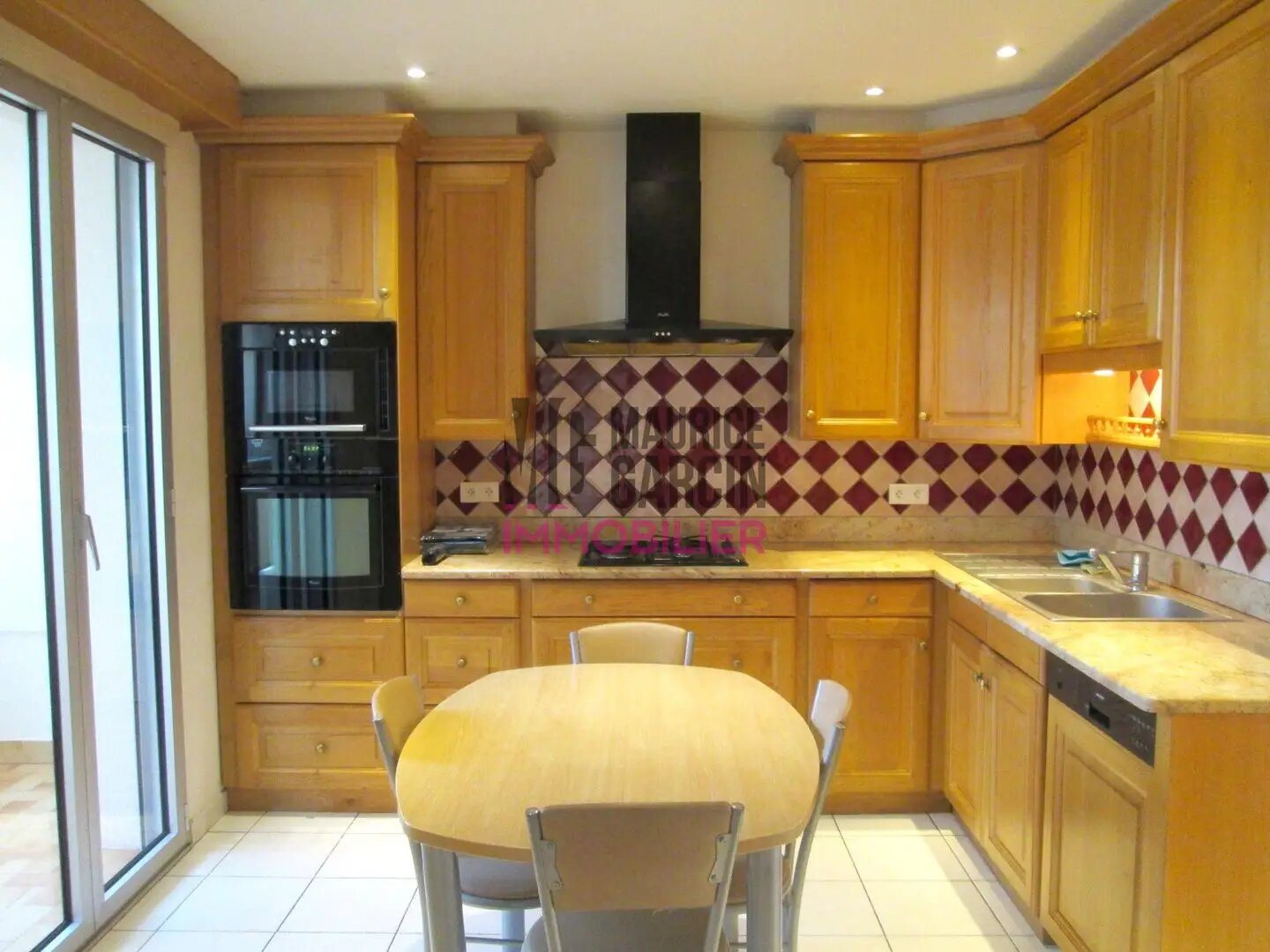 Appartement à louer, 101m², Carpentras