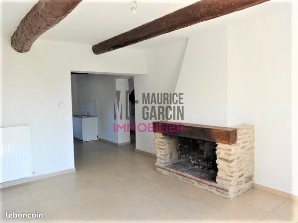 Maison à louer, 94m², Pernes-les-Fontaines