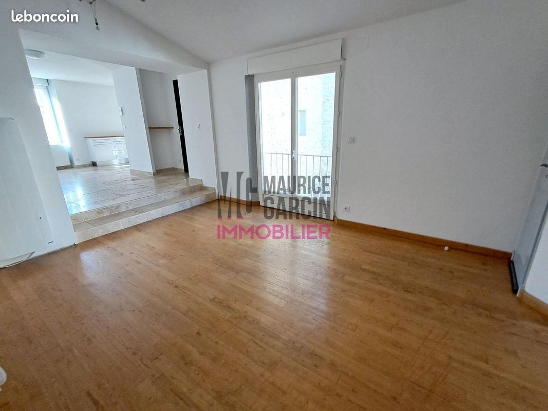 Appartement à louer, 89m², Caderousse