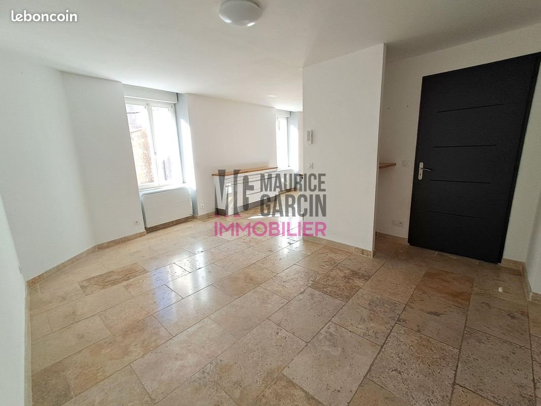 Appartement à louer, 89m², Caderousse