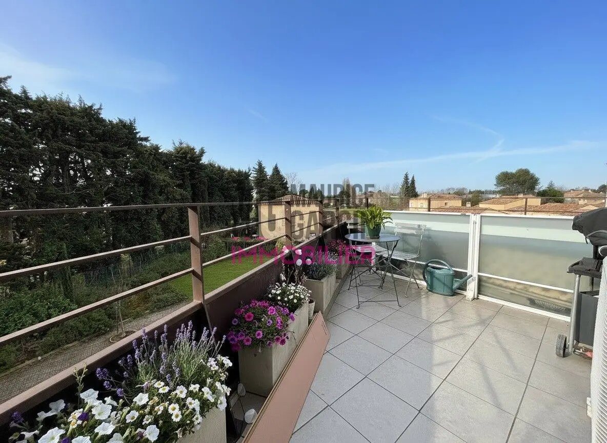 Appartement à vendre, 97m², L'Isle-sur-la-Sorgue