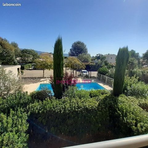 Appartement à louer, 33m², L'Isle-sur-la-Sorgue