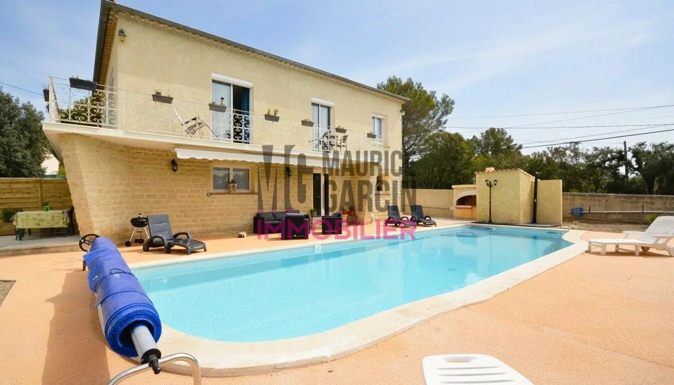 Maison à vendre, 215m², L'Isle-sur-la-Sorgue