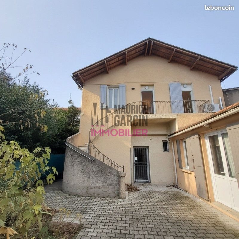 Appartement à louer, 48m², L'Isle-sur-la-Sorgue