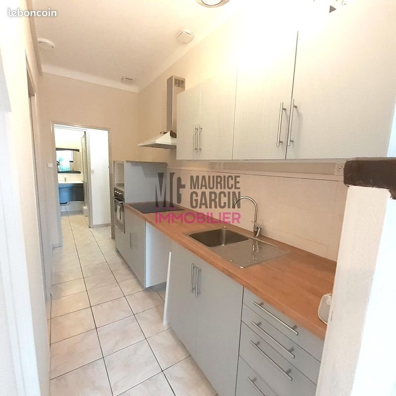 Appartement à louer, 48m², L'Isle-sur-la-Sorgue