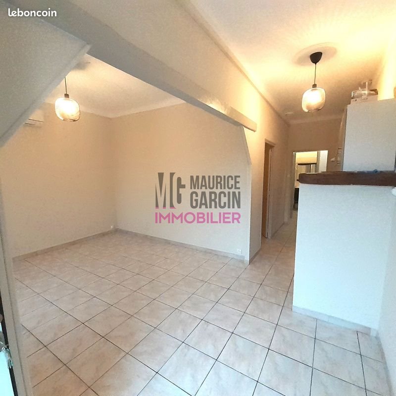 Appartement à louer, 48m², L'Isle-sur-la-Sorgue