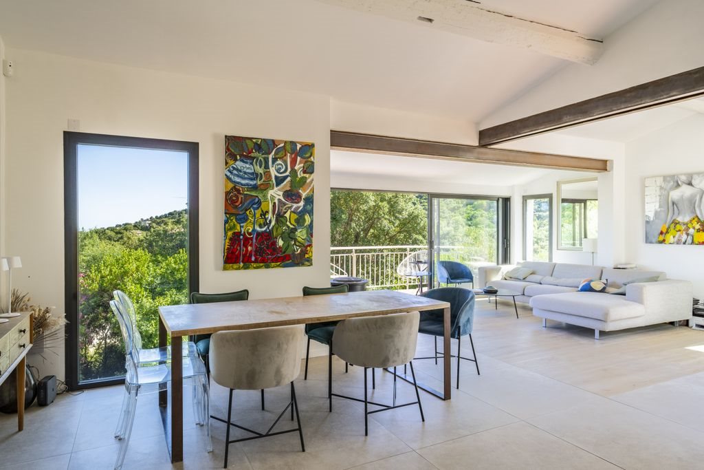 Maison à vendre, 150m², Cavalaire-sur-Mer