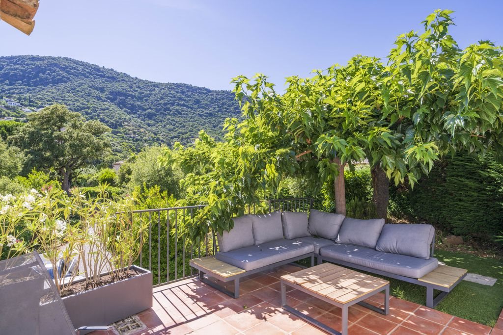 Maison à vendre, 150m², Cavalaire-sur-Mer