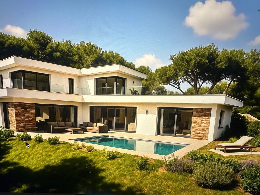 Maison à vendre, 1000m², Cavalaire-sur-Mer