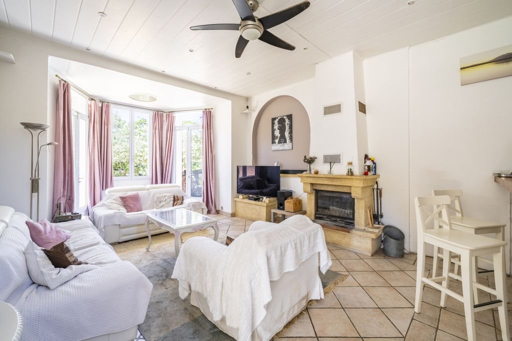 Maison à vendre, 270m², Cavalaire-sur-Mer