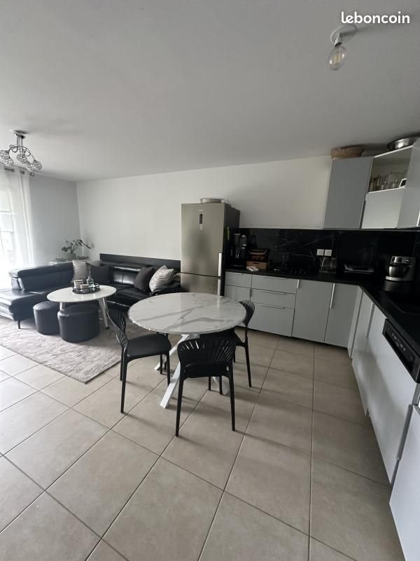 Appartement à vendre, 76m², Crozet