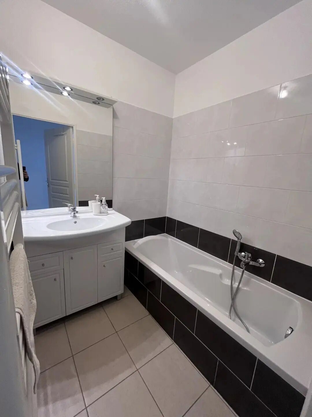 Appartement à vendre, 40m², Gattières