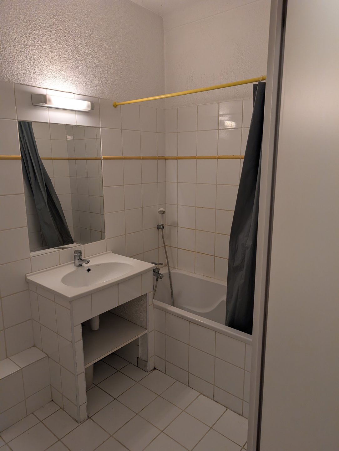 Appartement à louer, 14m², Antibes