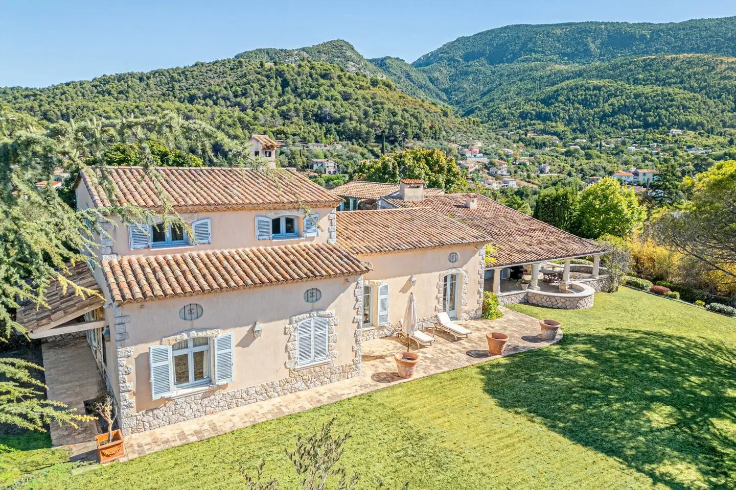 Maison à vendre, 407m², Levens
