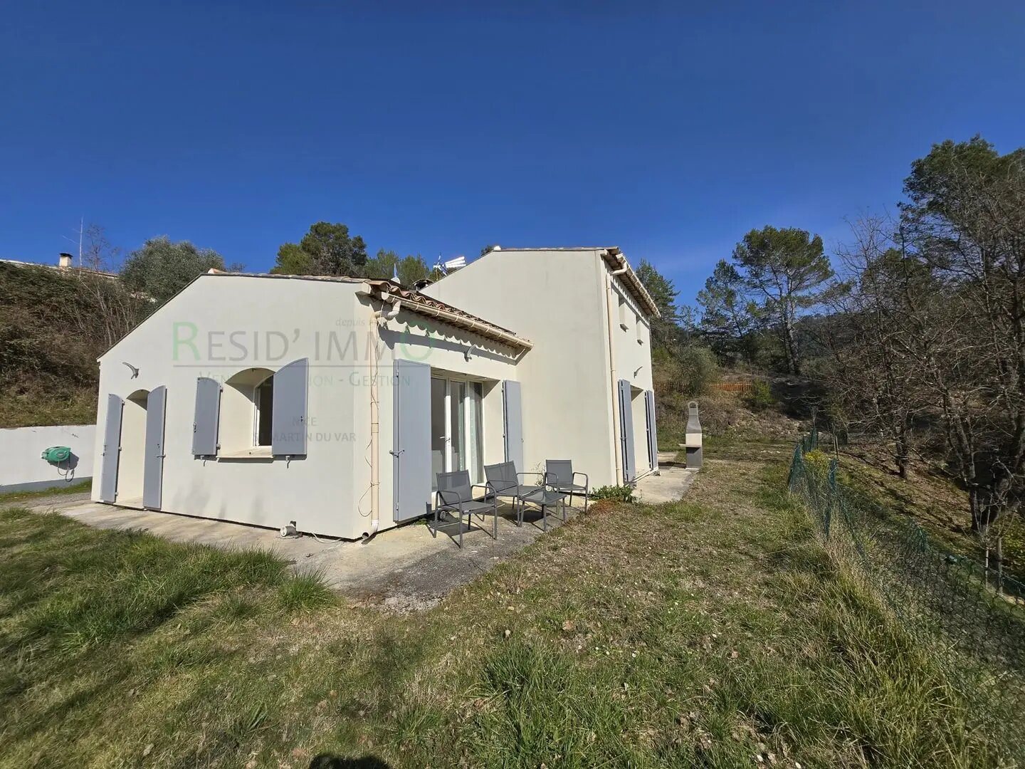 Maison à vendre, 140m², Pierrefeu