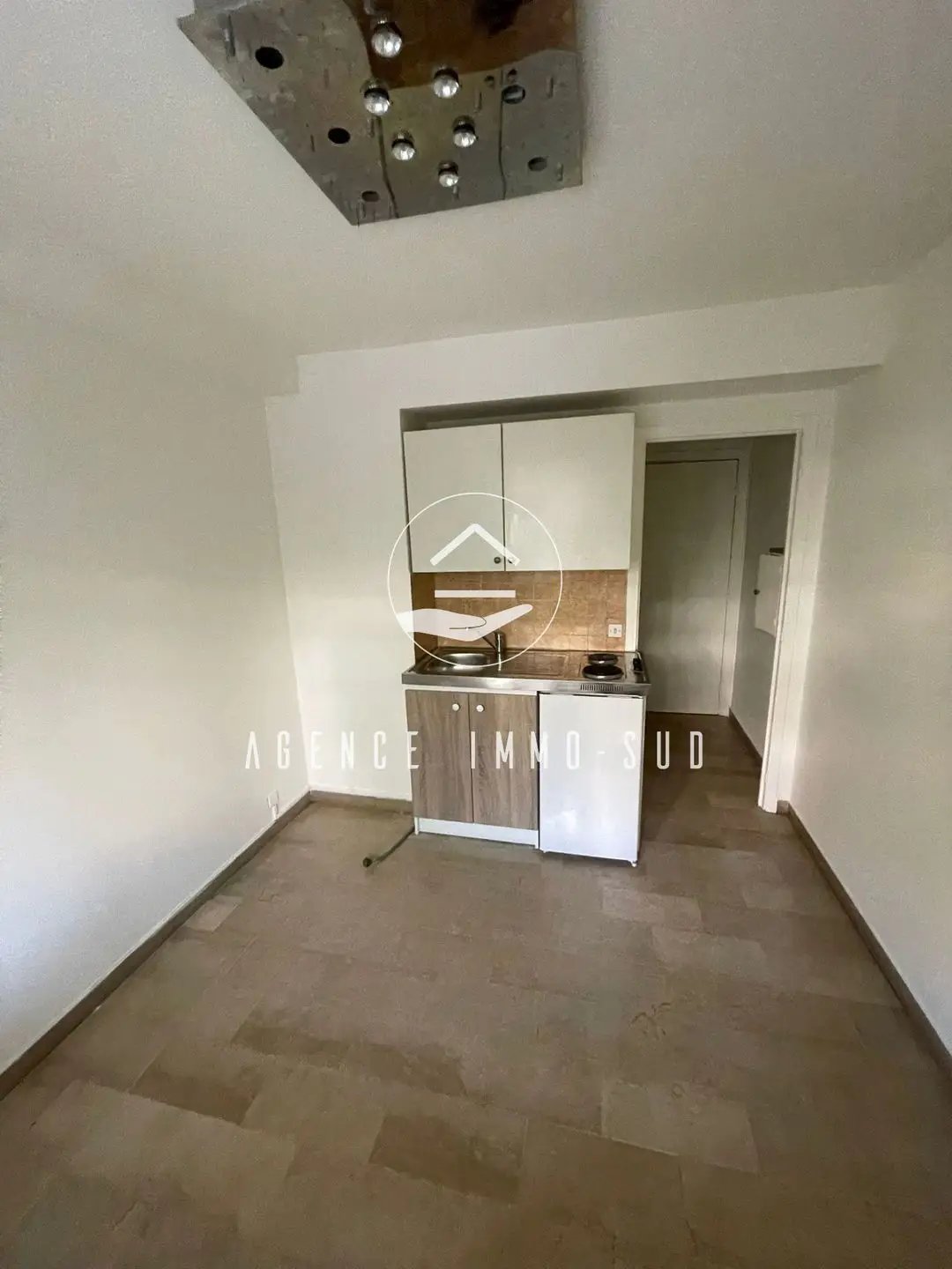 Appartement à louer, 12m², Cannes