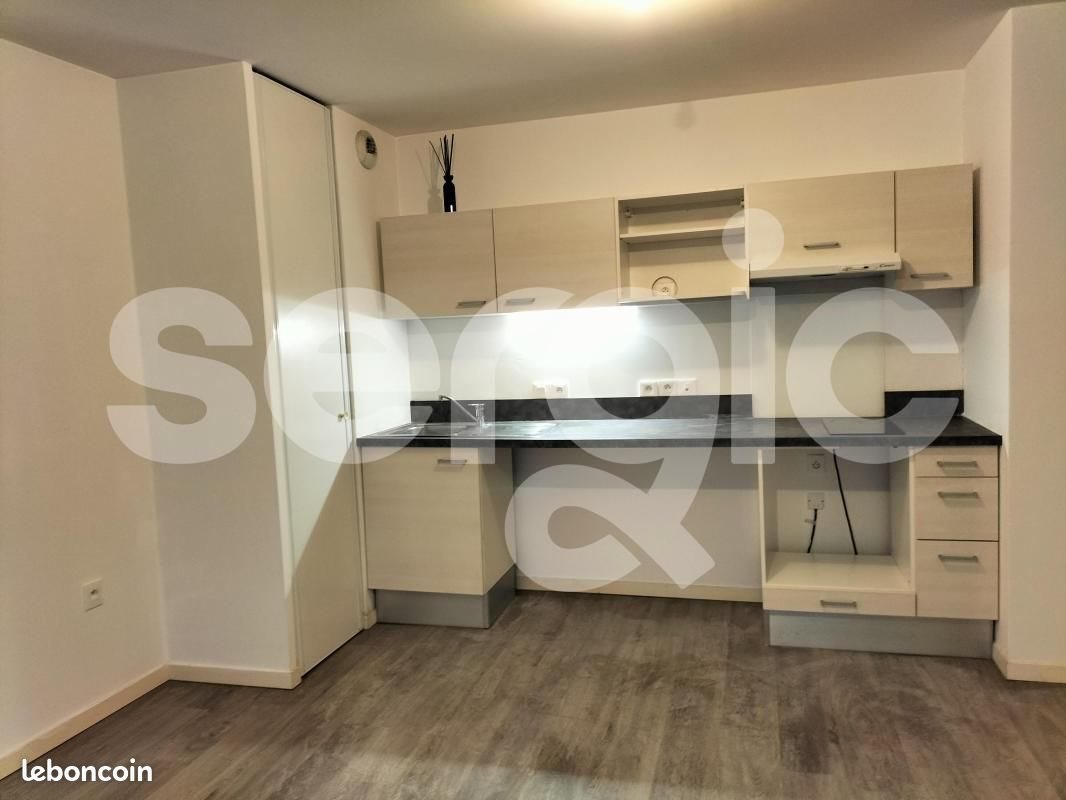 Appartement à louer, 42m², Villenave-d'Ornon