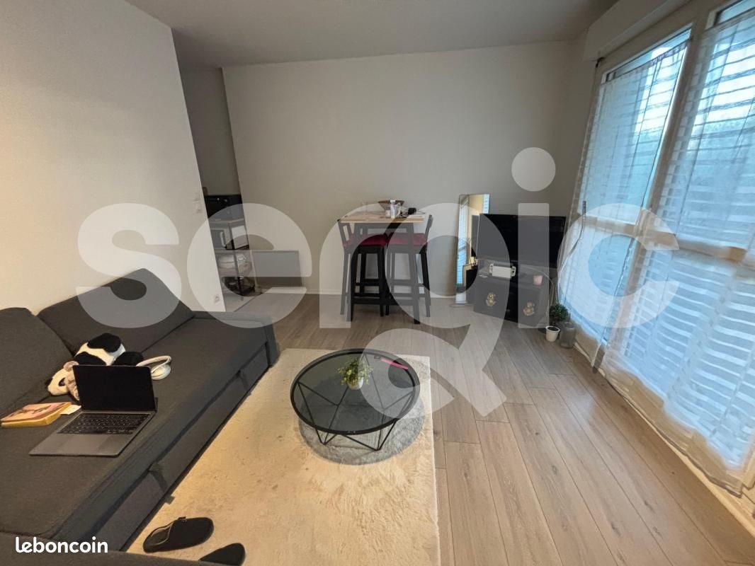 Appartement à louer, 30m², Lille