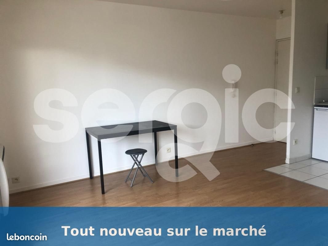 Appartement à louer, 19m², Corbeil-Essonnes